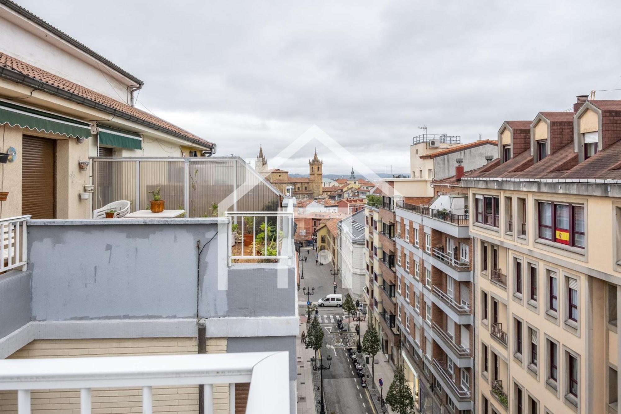 Atico Quintana II - Con Terraza, En El Centro Con Wifi Y Garaje Apartment Oviedo Exterior photo